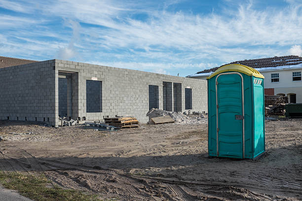 Best Porta potty delivery and setup  in North Tustin, CA